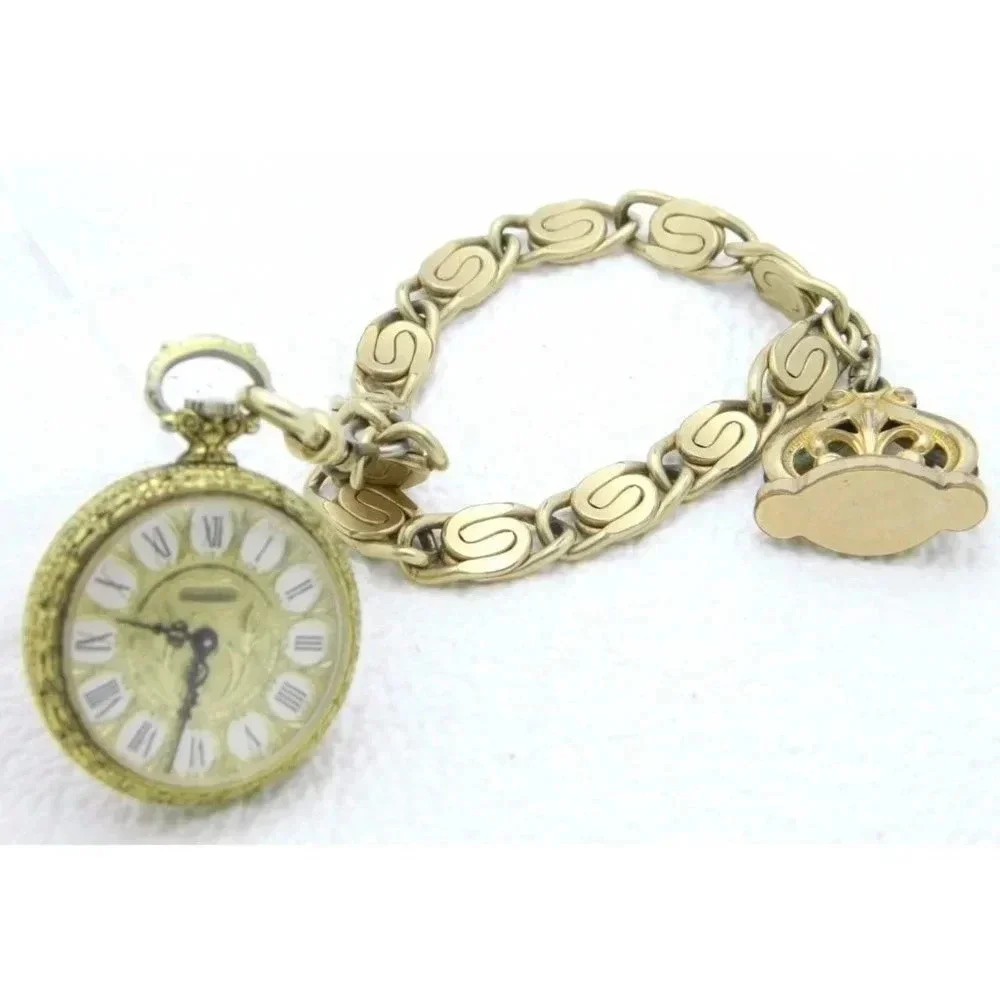Vintage Cardow Art Nouveau Style Winding Swiss Made 17 Jewel Pocket Watch FOB